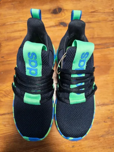 NOVO - Tênis Unissex Infantil Adidas Lite Racer Adapt 7.0