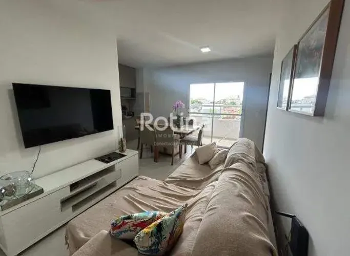 Apartamento para alugar, 2 quartos, Morumbi - Uberlândia/MG - Rotina Imobiliária