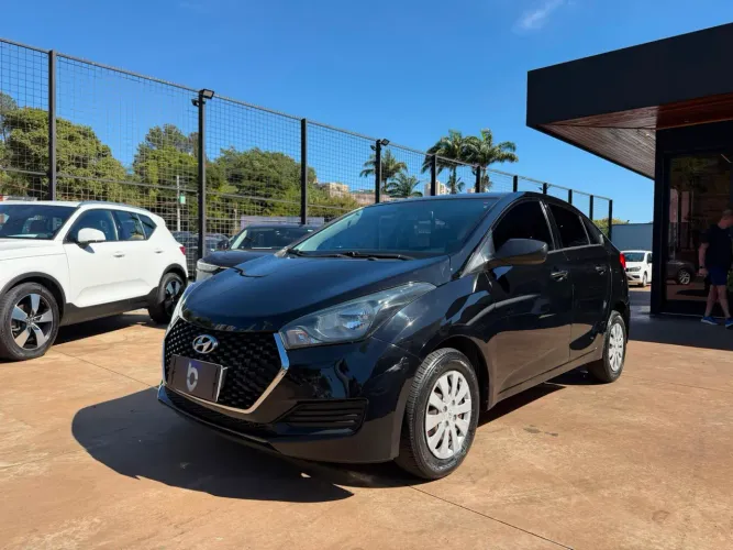 Hyundai HB20S Unique 1.0 Flex 12V Mec. 2019