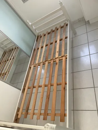 Cama de solteiro 