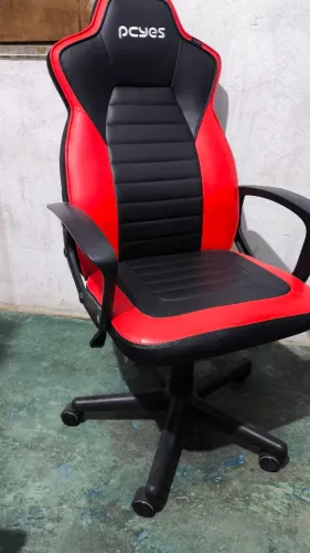 Cadeira gamer Pcyes