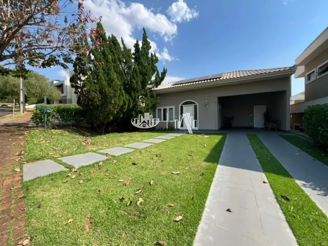 Casa com 3 Quartos à venda, 171 m² por R$ 1.500.000 - Condomínio Royal Forest - Londrina/P