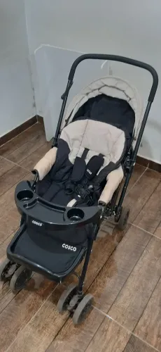Carrinho de Bebê e Bebê Conforto