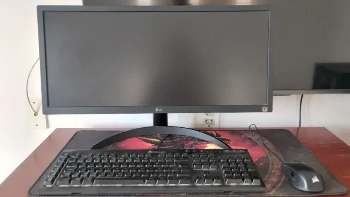 PC GAMER (RTX 2060 SUPER + RYZEN 5600 + 16GB RAM)