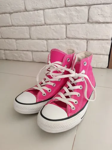 Chuck Taylor All Star rosa de cano alto