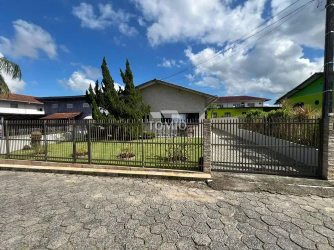 Casa com 3 quartos à Venda, Figueira - Gaspar