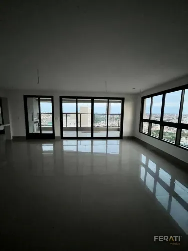 CASA RARUZ (RIO VERDE-GO) Apartamento com 3 suítes plenas, área privativa 158m²