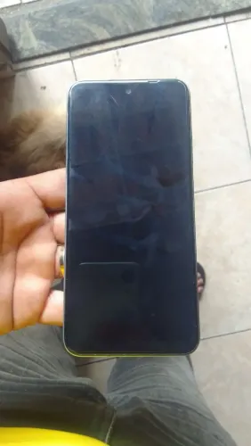 Infinix smart 9, um ano de uso, valor: 750