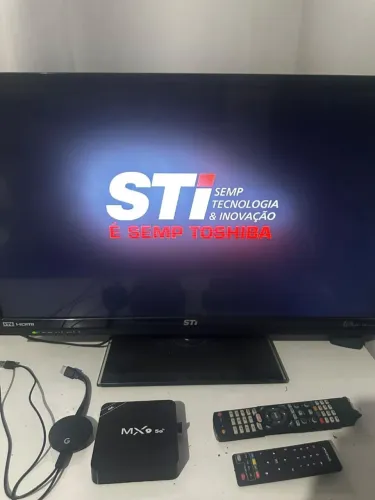 TV 32 polegadas STI ultra slim LED HD + conversor