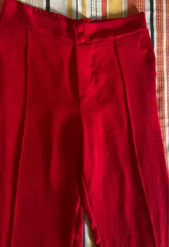 CALÇA FEMININA SHEIN