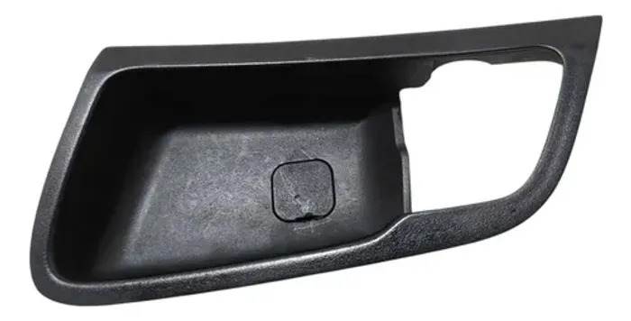 Moldura Maçaneta Tras Esquerda Hyundai I30 Gls 2.0 2009/2012 Preto Traseira
