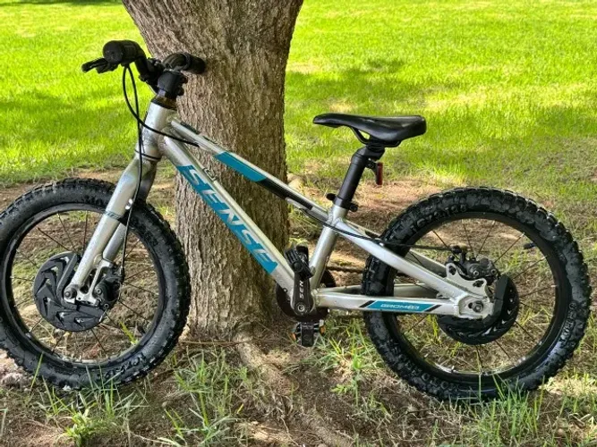 Bicicleta infantil Sense Grom 16 Mtb Aluminio Disco 1 Vel.