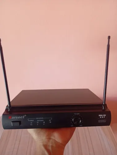 Transmissor/receptor  Karsect KRU 301 UHF - KLT 8U 
