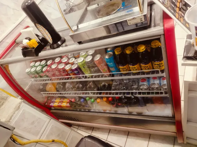 Balcão expositor refrigerado