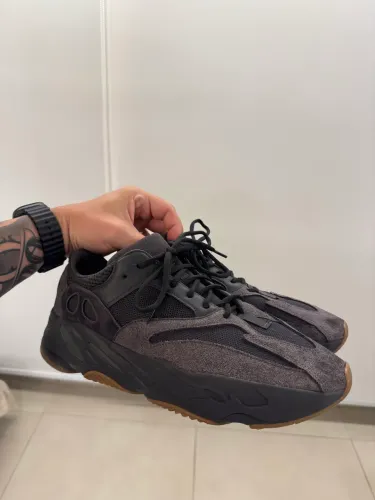 Yeezy 700 V1 Utility Black
