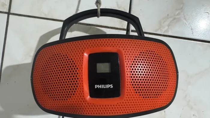 Vendo um rádio Philips 