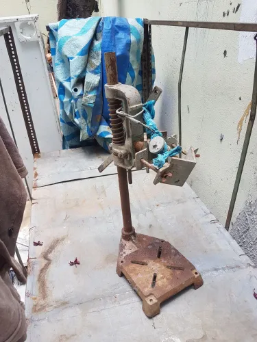 Base desmontada completa para furadeira de bancada 