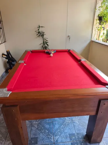 Mesa de Bilhar / Sinuca em Madeira de Lei e Tampo de Pedra Ardósia - COMPLETA