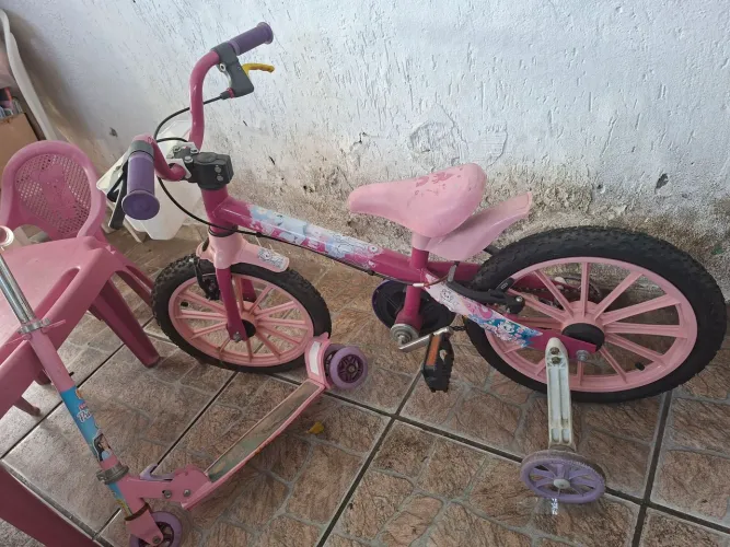 Bicicleta itens infantis 