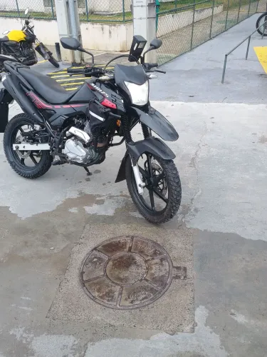 Shineray SHI 175 EFI motor wuyang 