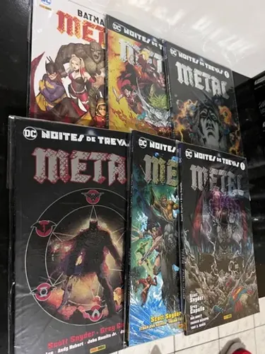 Noite de trevas metal completo + batman metal especial