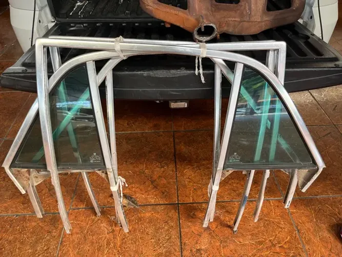 Quadros das portas do opala 
