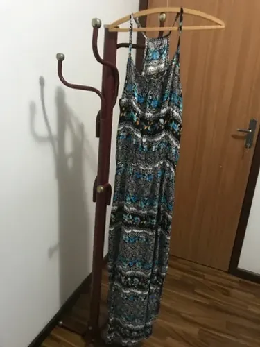 Vestido longo sem mangas 