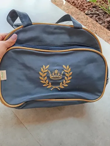 Bolsa maternidade azul com dourado
