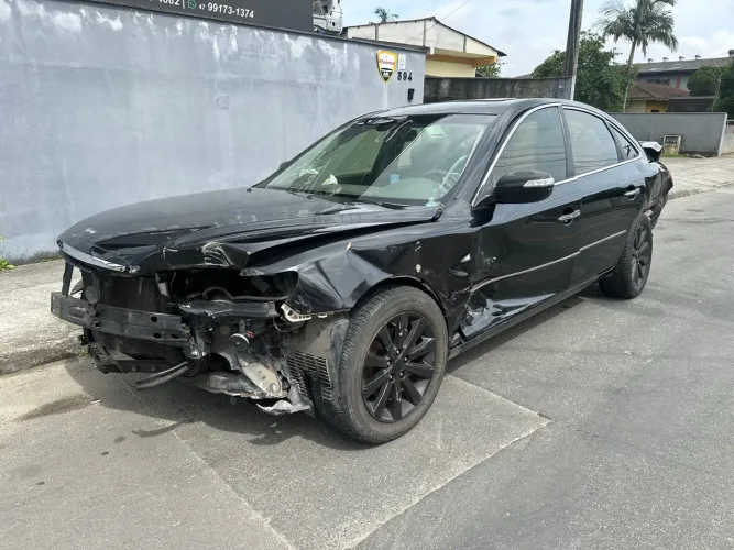 Sucata Hyundai Azera GLS 3.3 V6 2009 Somente para venda de peças 