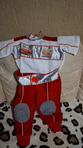 Macacão de Piloto do Mcqueen Carros