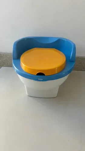 Troninho, pinico 