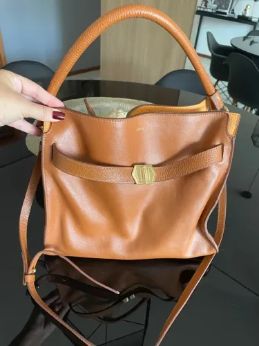 Bolsa couro marca Arezzo