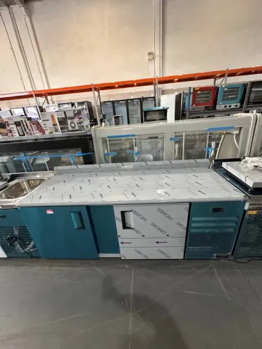 Balcão de serviço refrigerado 2 metros total inox Venâncio  