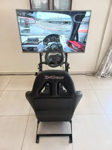 Simulador de Corrida Individual - cockpit