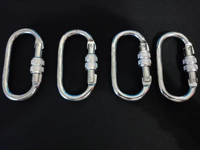 4 Mosquetão Aço Tripla Trava Oval Auto 
