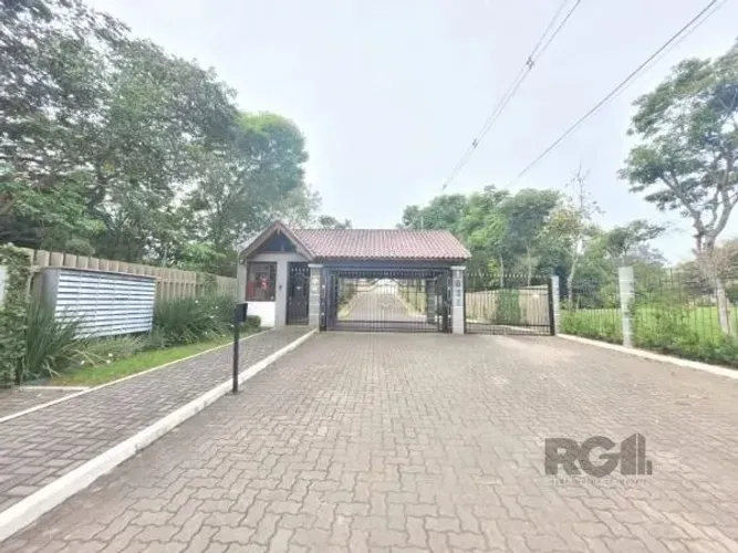 Terreno em Porto Alegre, no bairro Campo Novo, à venda.