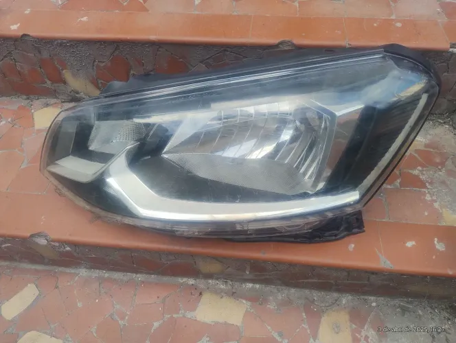 Farol VW Gol, Voyage G7 LE