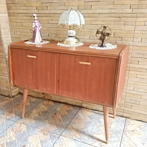 Rádio Vitrola antiga 