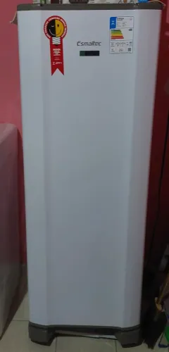 Geladeira Esmaltec Inveter