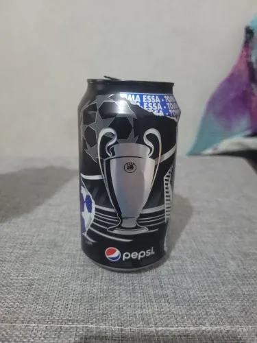 Lata Pepsi Black Champions Colecionavel
