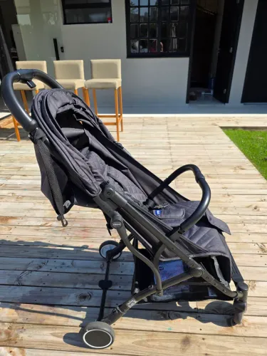 Carrinho de bebê Trolley Me novissimo