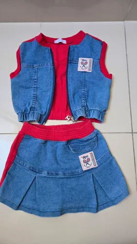 Conjunto Jeans Momi tam.4