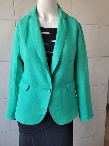 Lindo blazer verde.