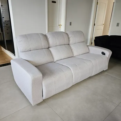 Sofá 3 Lugares Reclinável(tipo cinema) Plenitude Design-Tecido Linho cinza,Praticamente No