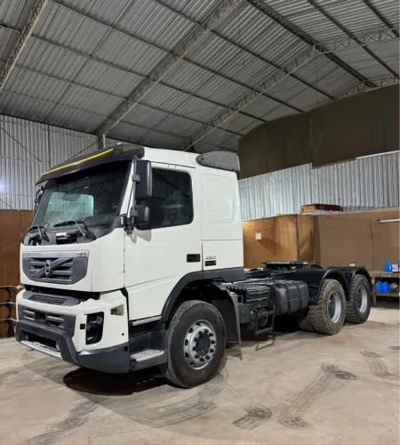 Volvo FMX 480 ano 2011, 6x4, cavalo mecânico, no Recife