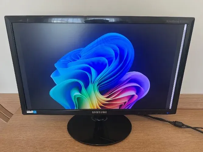 Monitor Samsung 20" 1.600x900