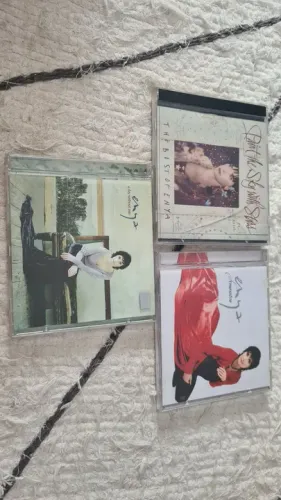 LOTE COM 3 CDs Enya - The Best of Enya, A Day Without Rain e Amarantine