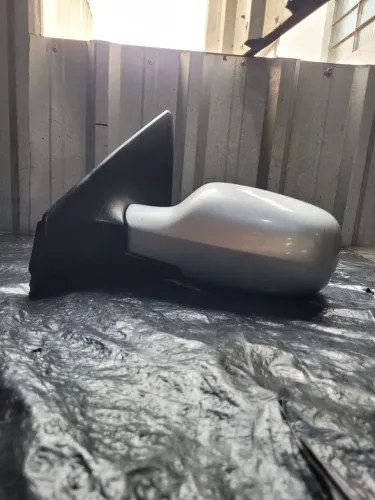Retrovisor esquerdo Renault Megane 1999 a 2003