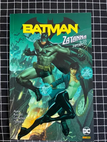 Batman: Zatanna e os Superpets