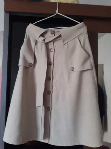 Saia modelo envelope retrô Midi